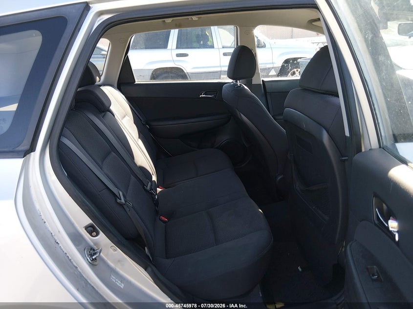2011 HYUNDAI ELANTRA TOURING auction photo 8