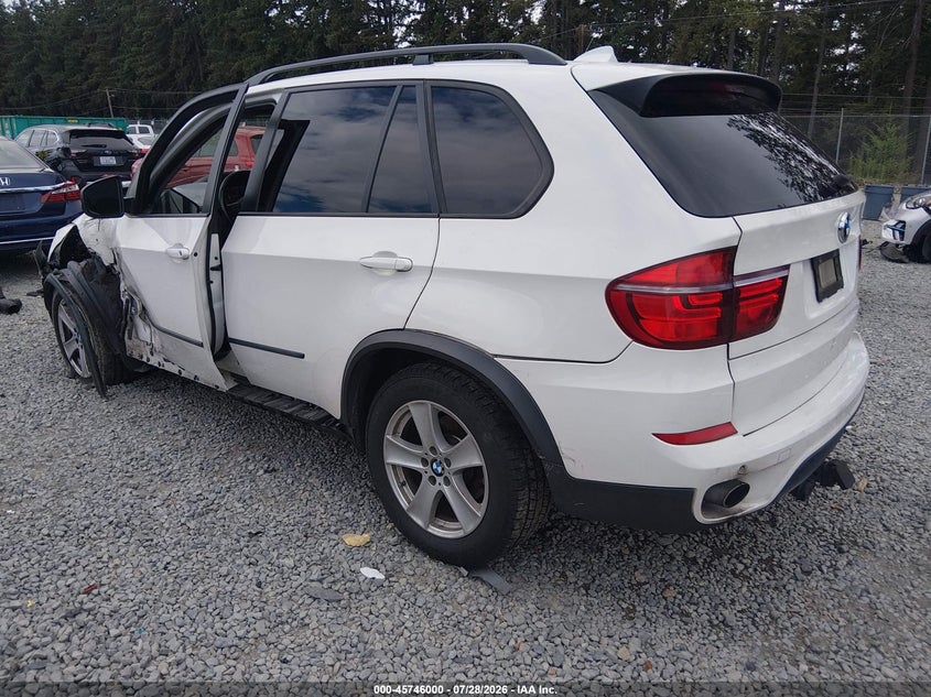 Vin: 5uxzw0c57bl370293, lot: 46244704, bmw x5 xdrive35d 20113