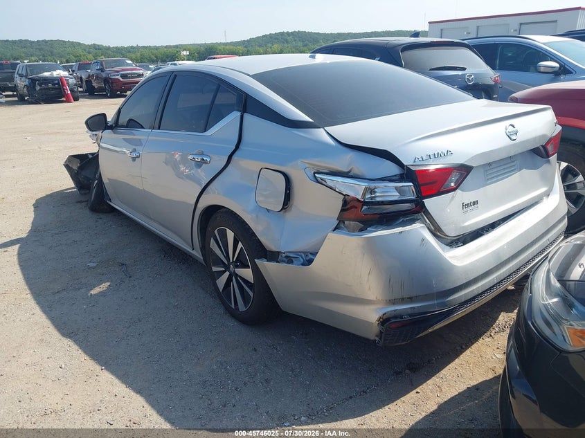 Vin: 1n4bl4dv6mn364662, lot: 46244729, nissan altima sv fwd 20213