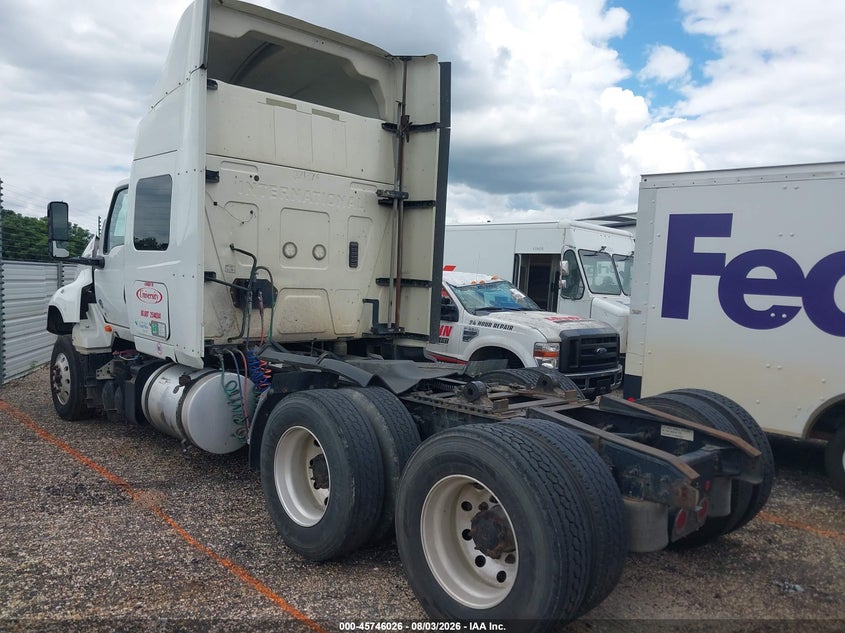 2019 INTERNATIONAL LT auction photo 3