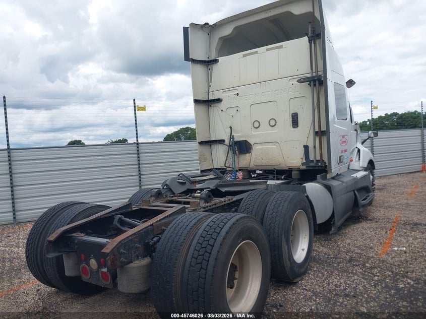 2019 INTERNATIONAL LT auction photo 4
