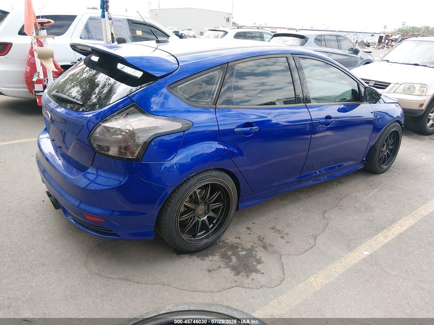 2014 FORD FOCUS ST auction photo 4