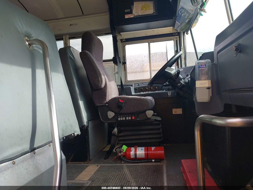 2016 BLUE BIRD SCHOOL BUS / TRANSIT BUS auction photo 5