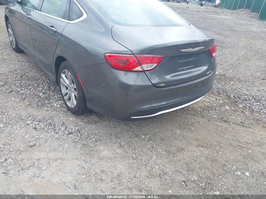 2015 CHRYSLER 200 auction photo 6