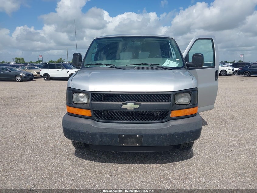 2015 CHEVROLET EXPRESS VAN 6.0L V-8 VVT, 342HP