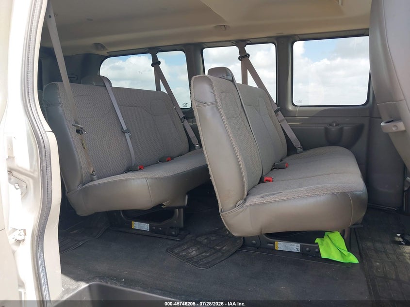 2015 CHEVROLET EXPRESS VAN 6.0L V-8 VVT, 342HP