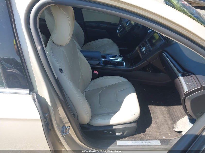 2018 FORD FUSION auction photo 5