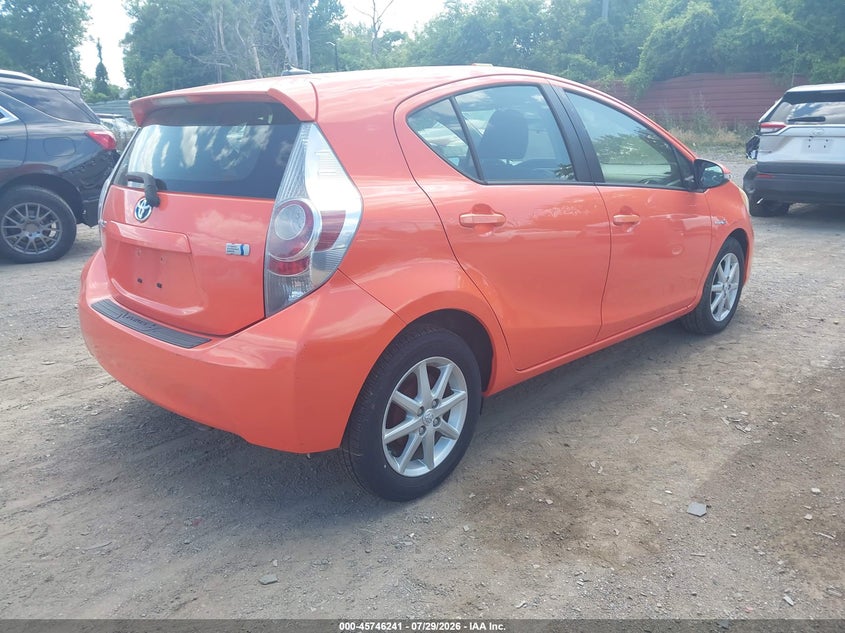 Vin: jtdkdtb30d1058017, lot: 46244945, toyota prius c three 20134