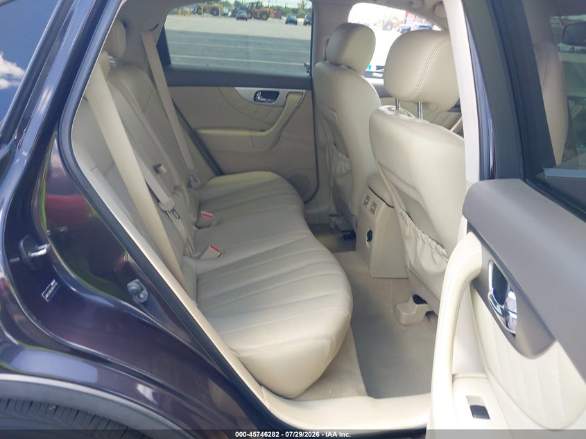 2013 INFINITI FX37 auction photo 8