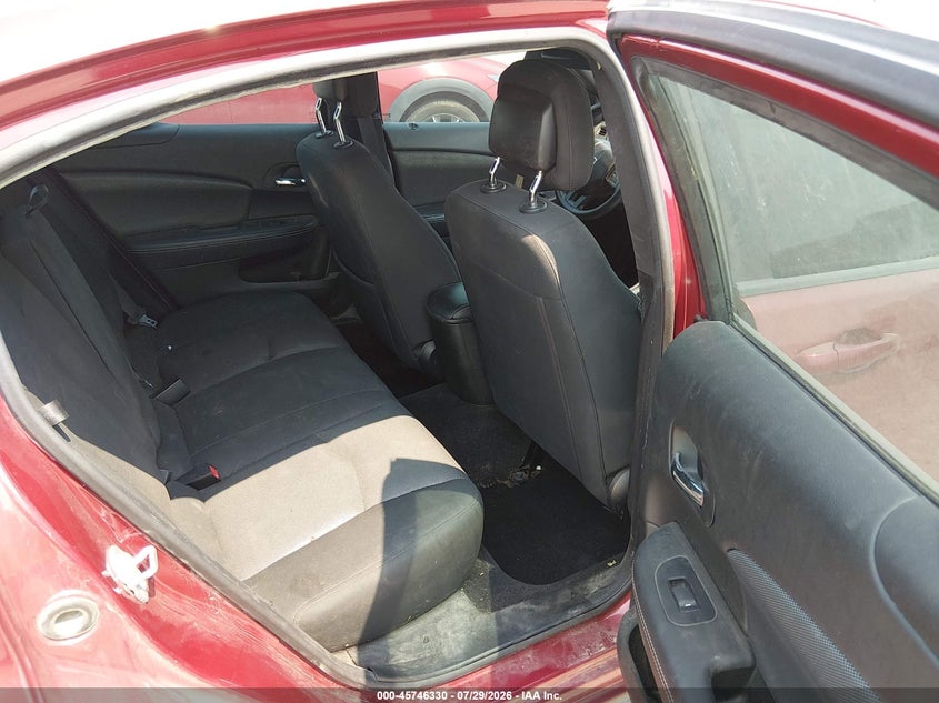 2014 DODGE AVENGER auction photo 8