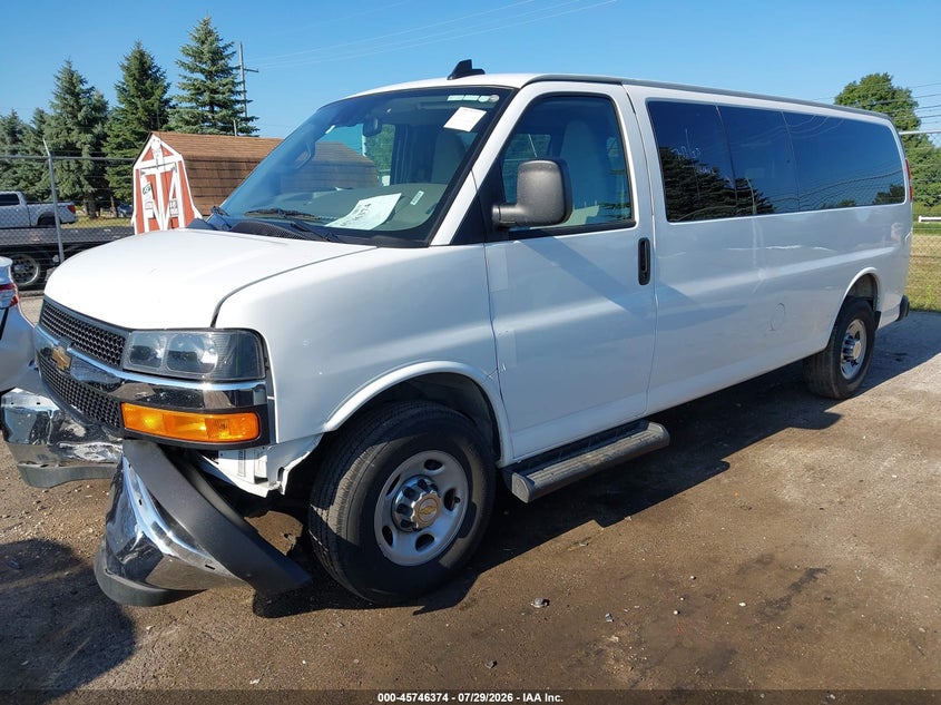 Vin: 1gazgpfpxs1261593, lot: 46245078, chevrolet express passenger rwd 3500 extended wheelbase lt 20252