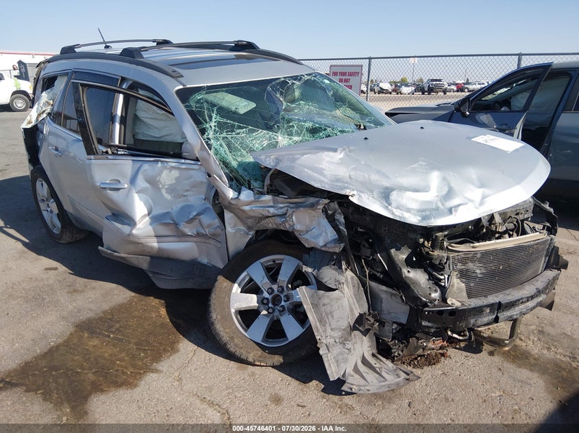 2014 CHEVROLET TRAVERSE auction photo 1
