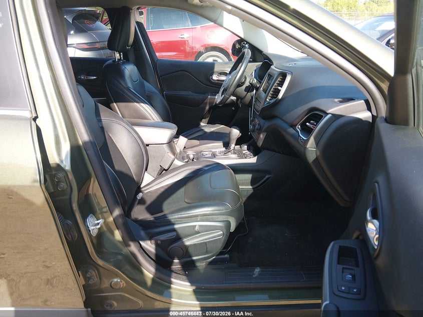 2019 JEEP CHEROKEE auction photo 5