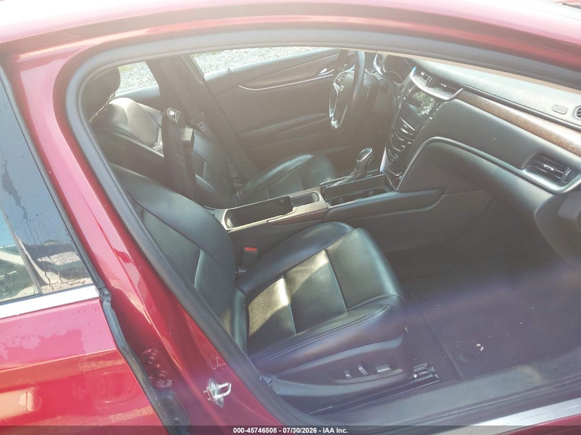 2019 CADILLAC XTS auction photo 5