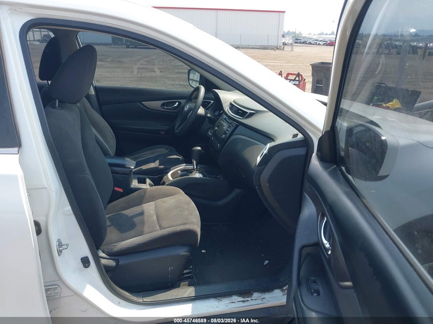 2016 NISSAN ROGUE auction photo 5