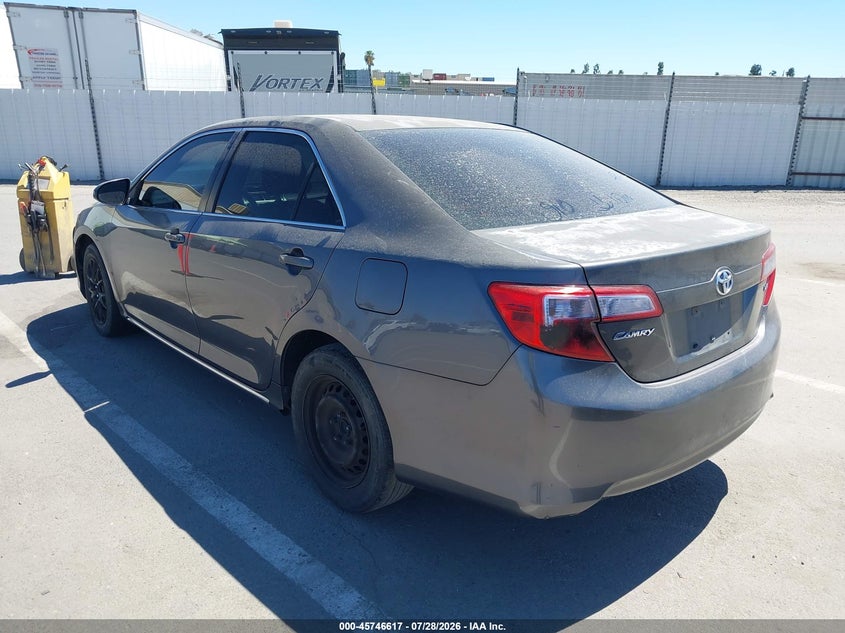 Vin: 4t4bf1fk1cr195319, lot: 46245321, toyota camry le 20123
