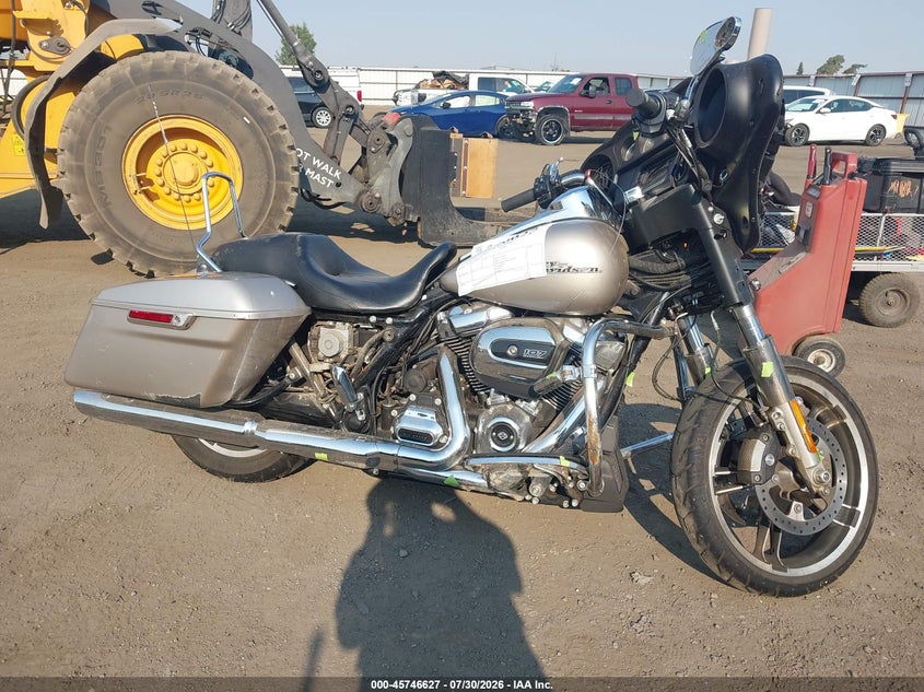 HARLEY-DAVIDSON FLHX 2018