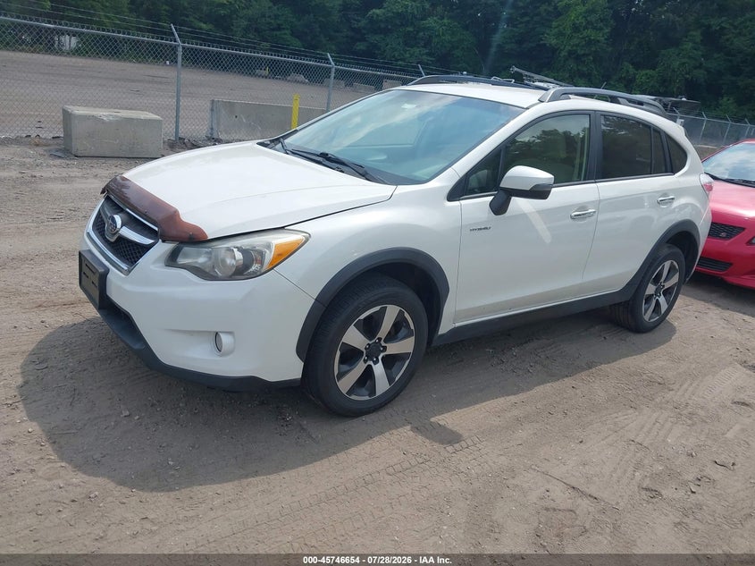 2015 SUBARU XV CROSSTREK HYBRID auction photo 2