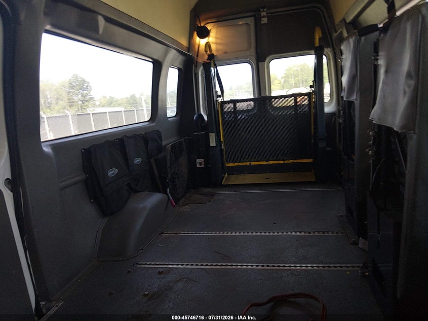2012 FORD ECONOLINE VAN 4.6L V-8 225HP