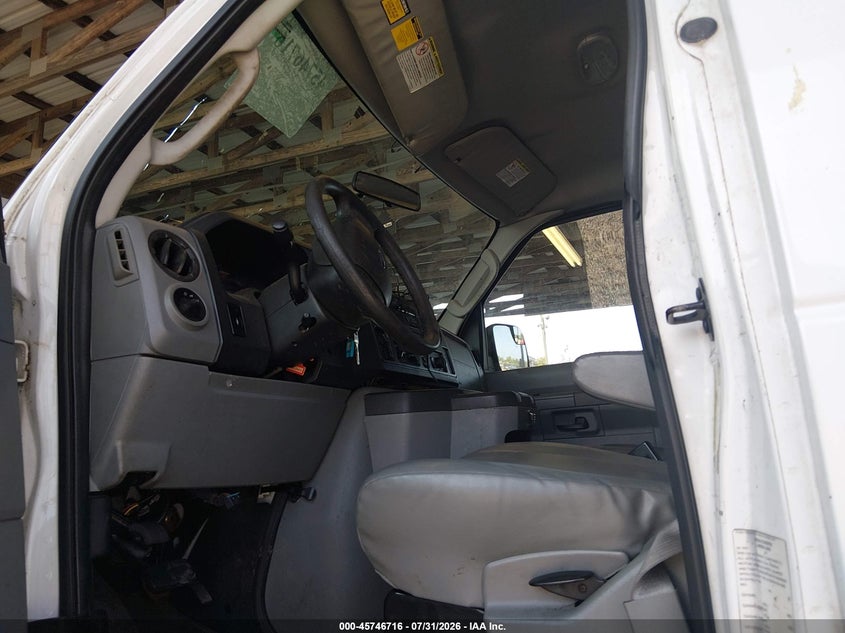 2012 FORD E-250 — zdjęcie 5