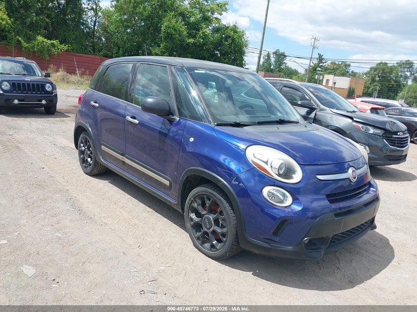2015 FIAT 500L auction photo 1