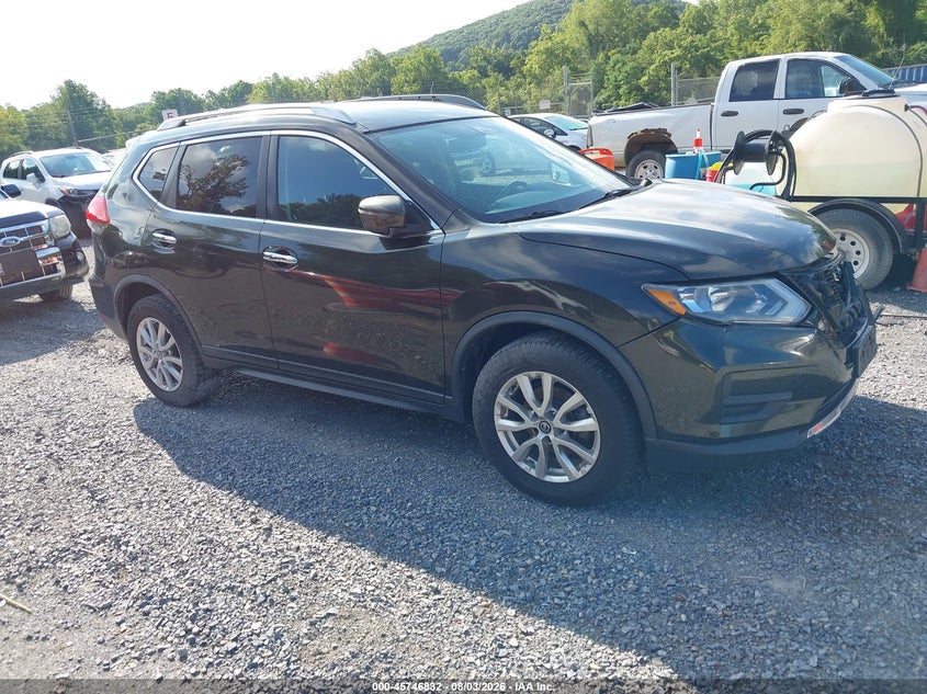 2017 NISSAN ROGUE SV