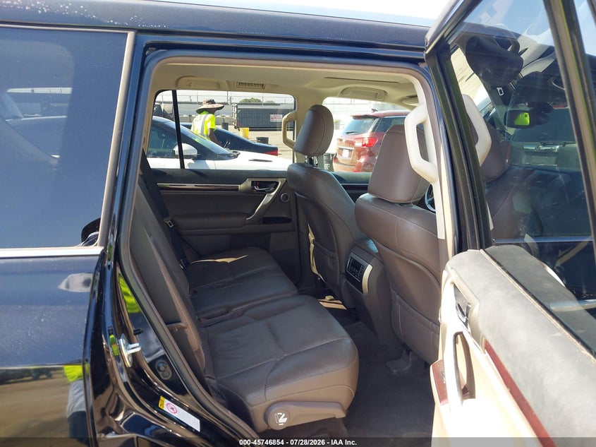 2016 LEXUS GX 460 auction photo 8