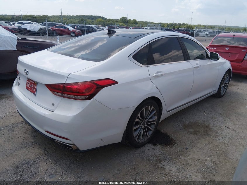 2015 HYUNDAI GENESIS auction photo 4