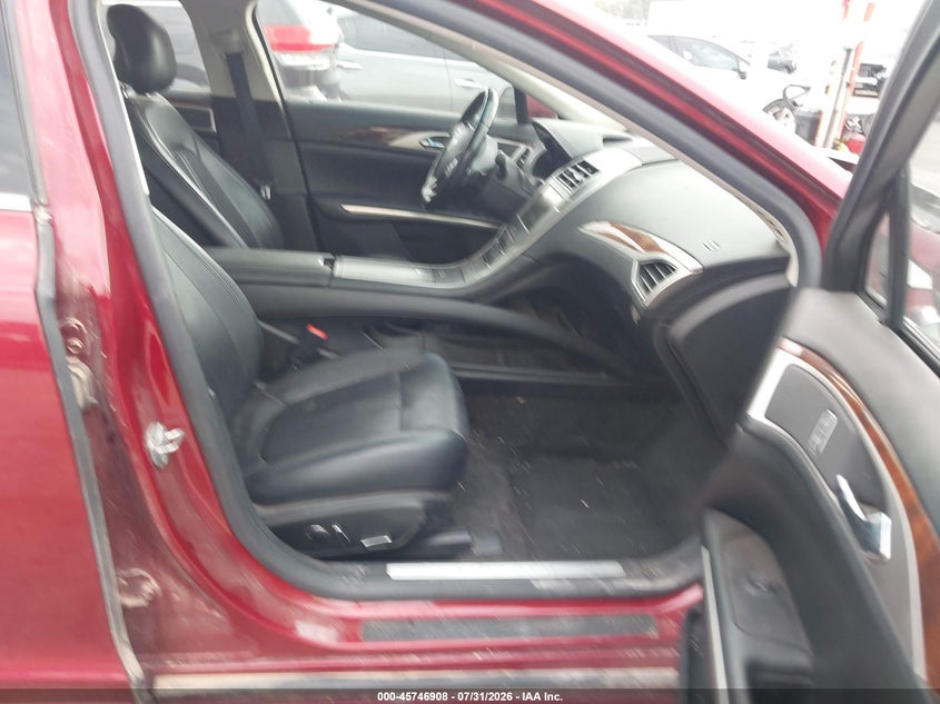 2015 LINCOLN MKZ auction photo 5