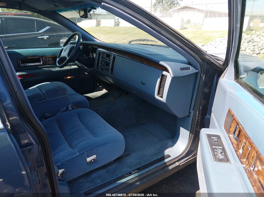 1994 CADILLAC FLEETWOOD auction photo 5