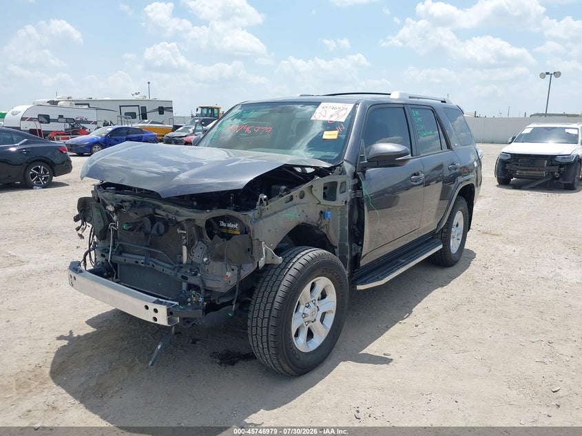 Vin: jtebu5jr7j5562534, lot: 46245683, toyota 4runner sr5 premium 20182