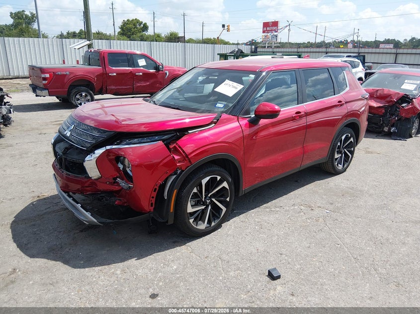 2023 MITSUBISHI OUTLANDER auction photo 2
