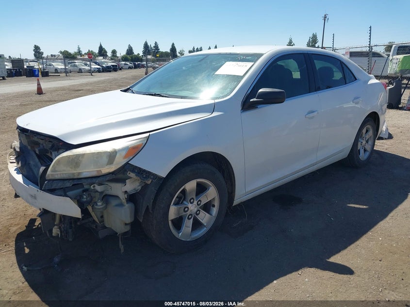 2013 Chevrolet Malibu, Front End, IAAI, VIN 1G11B5SA7DF259274 — photo 2