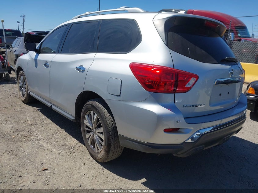 2019 NISSAN PATHFINDER auction photo 3