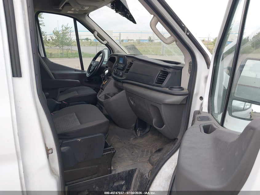 2020 FORD TRANSIT-250 CARGO VAN auction photo 5