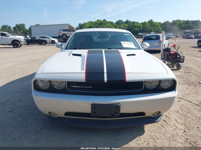 2011 DODGE CHALLENGER · Фото 12