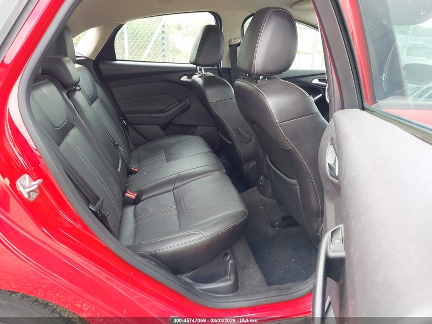 2014 FORD FOCUS auction photo 8