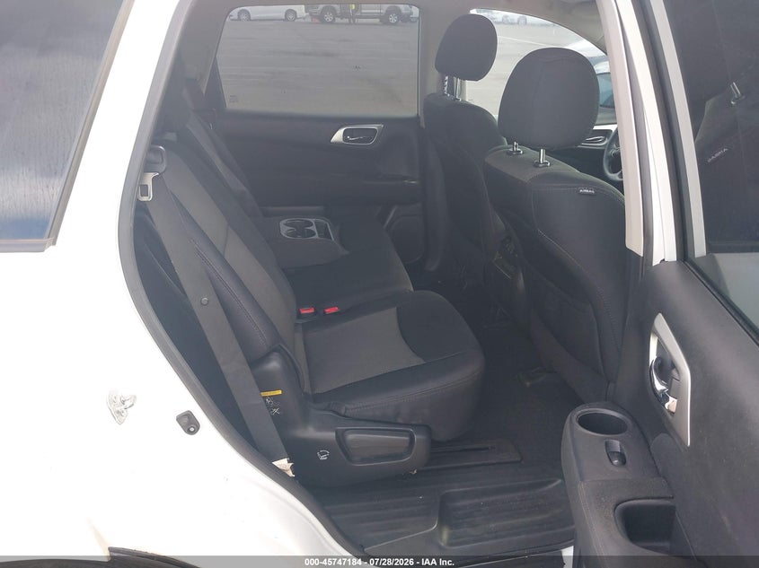 2017 NISSAN PATHFINDER auction photo 8