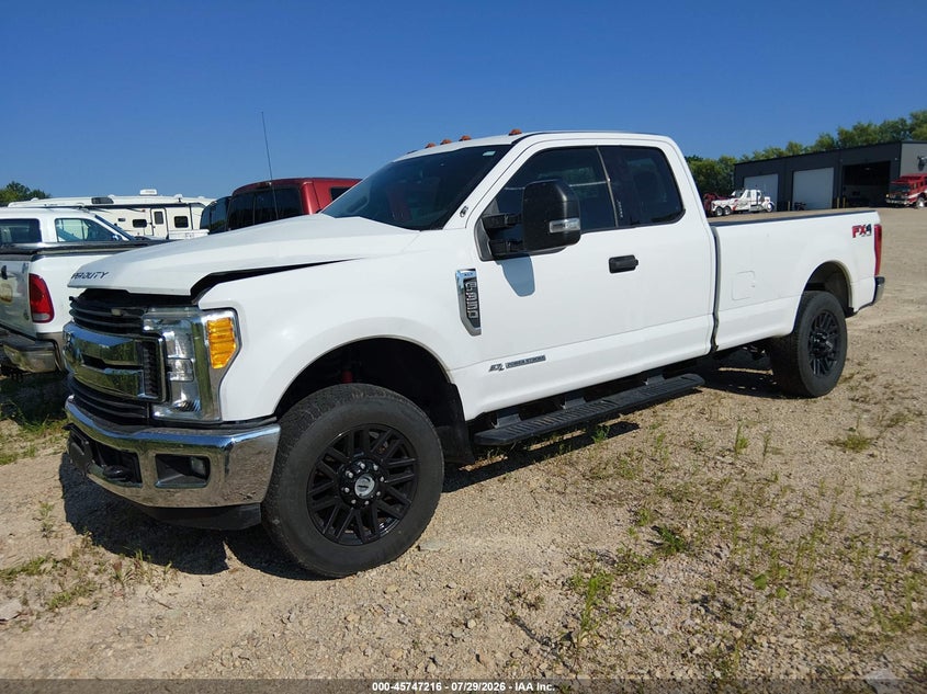 2017 Ford F350, Right Rear, IAAI, VIN 1FT8X3BT4HEE28059 — photo 2