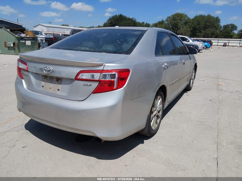 Vin: 4t4bf1fk7er399481, lot: 46245935, toyota camry xle 20144
