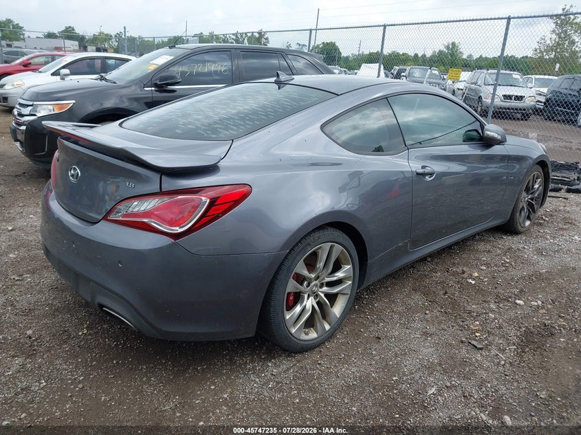 2015 HYUNDAI GENESIS auction photo 4