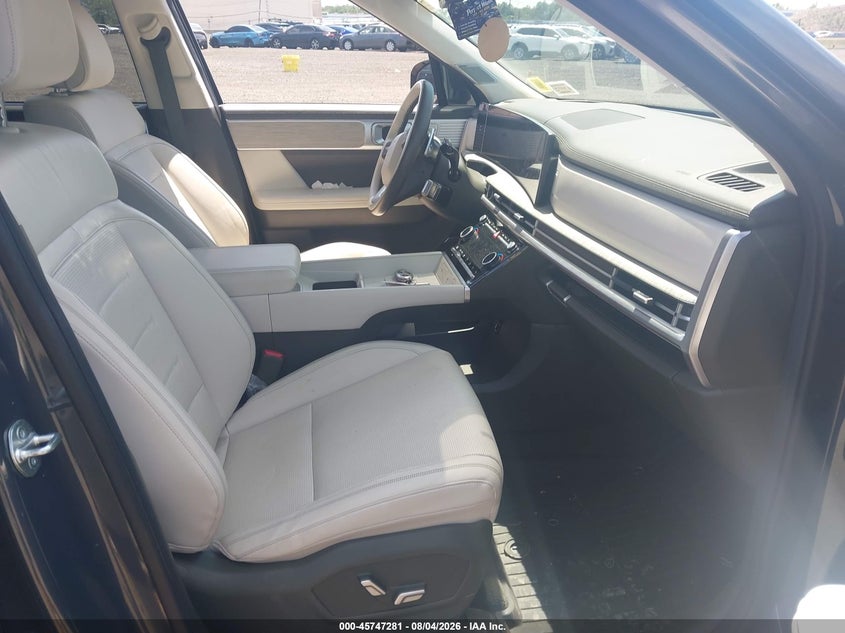 2025 HYUNDAI SANTA FE auction photo 5