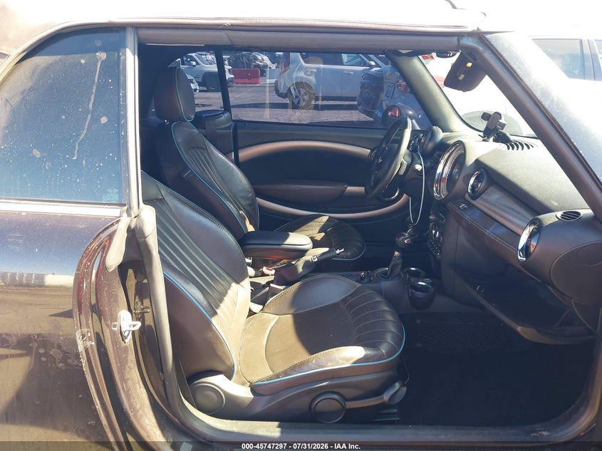 2012 MINI COOPER S auction photo 5