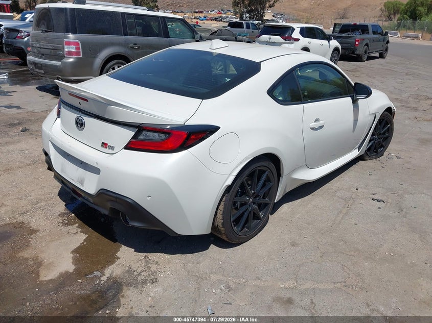 2024 TOYOTA GR86 auction photo 4