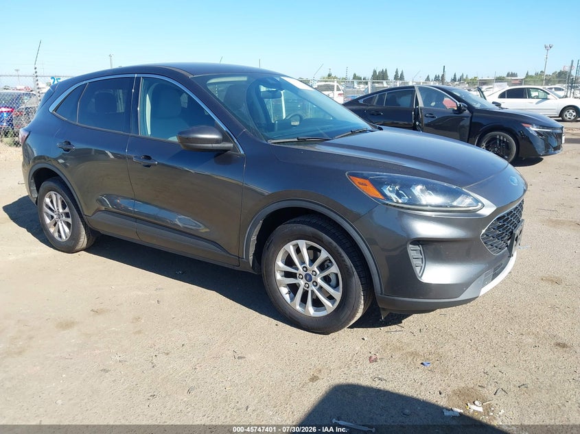 Vin: 1fmcu9g61lua57963, lot: 46246106, ford escape se 2020 img_1