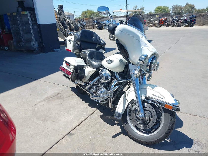 2003 Harley-davidson Flhtcui