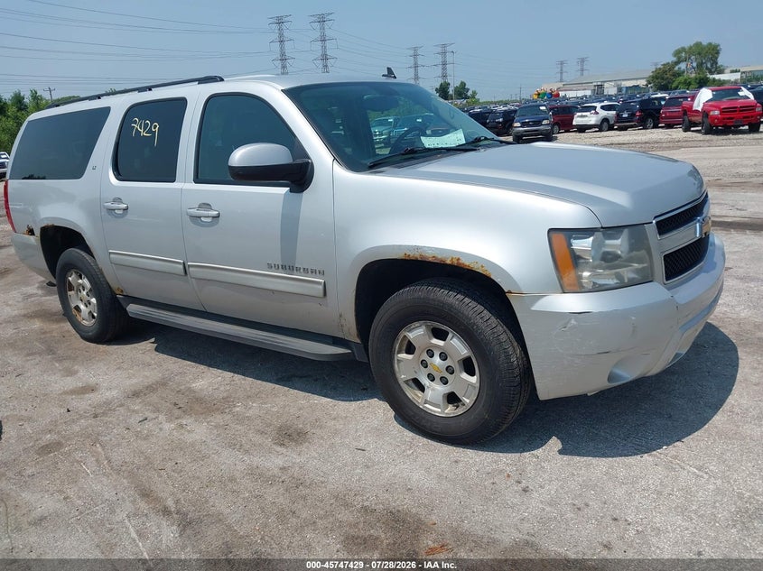 Vin: 1gnskje3xbr108580, lot: 46246133, chevrolet suburban lt 2011 img_1