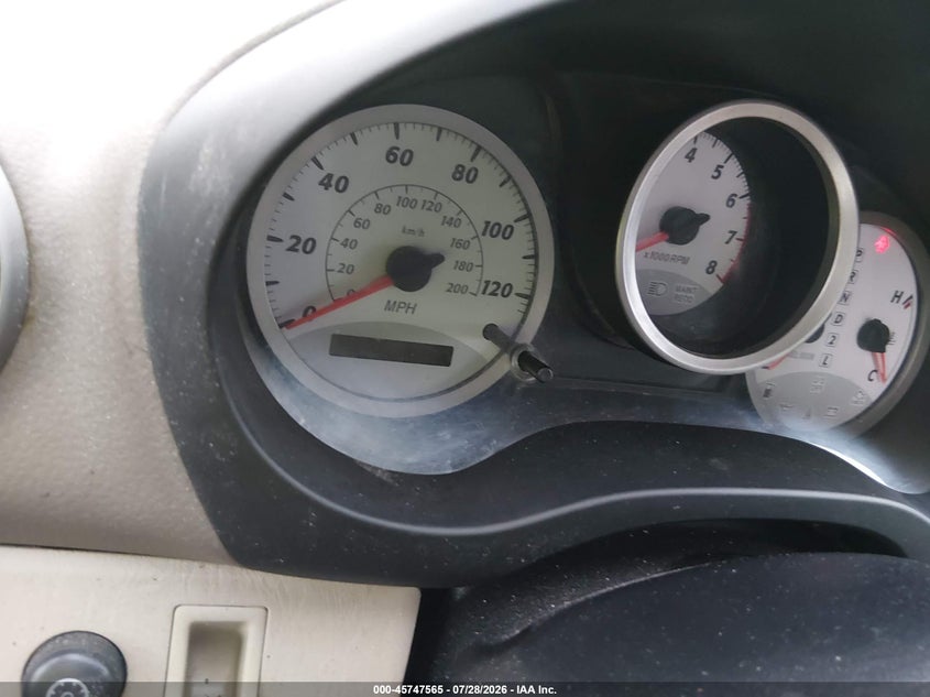 2005 TOYOTA RAV4 auction photo 7