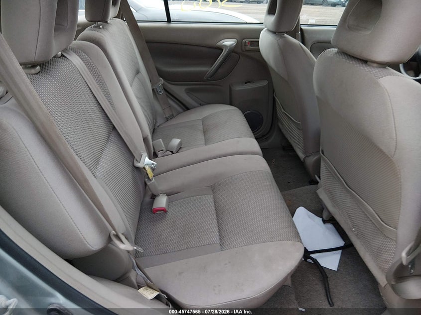 2005 TOYOTA RAV4 auction photo 8