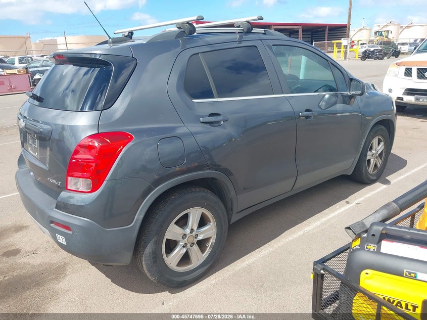 2016 CHEVROLET TRAX auction photo 4